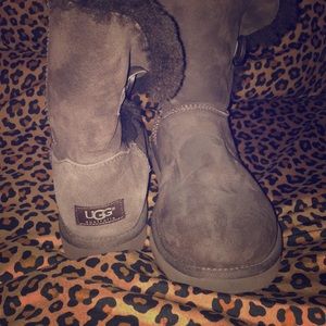 Bailey Button Ugg Boot - Chocolate